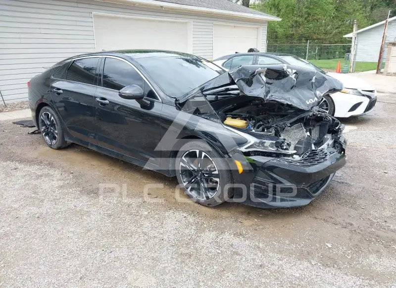 2023 KIA K5 photo