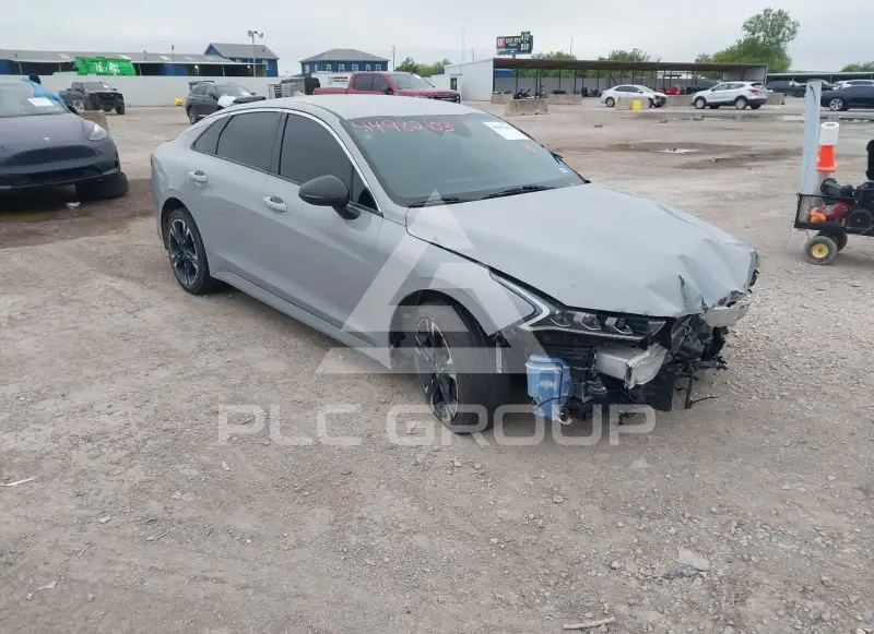 2023 KIA K5 фото