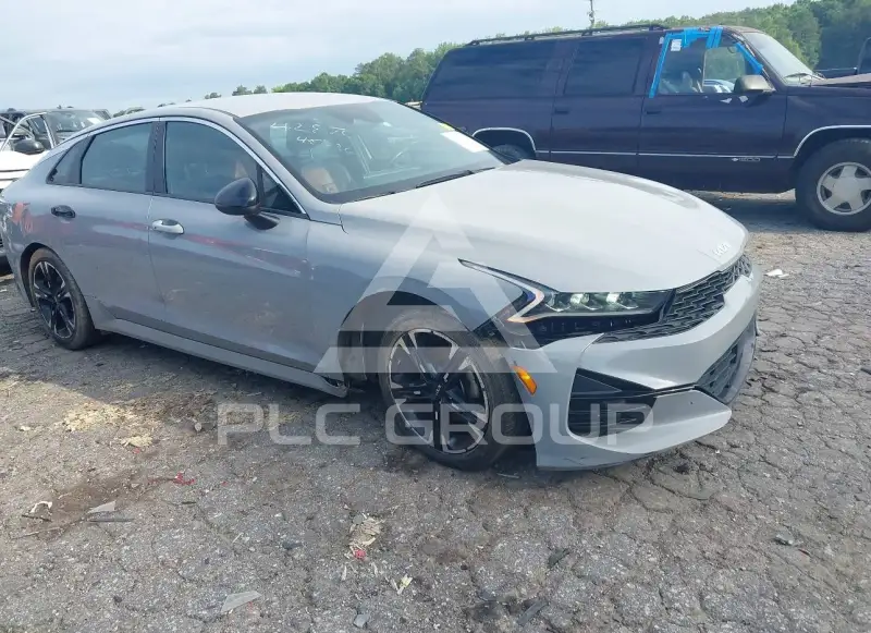 2023 KIA K5 photo