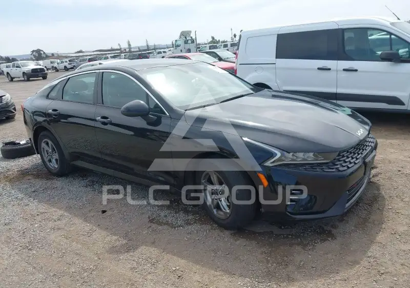 2023 KIA K5 photo