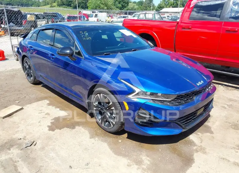 2023 KIA K5 фото