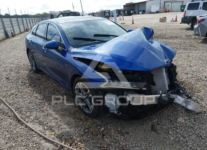 2023 KIA K5 photo