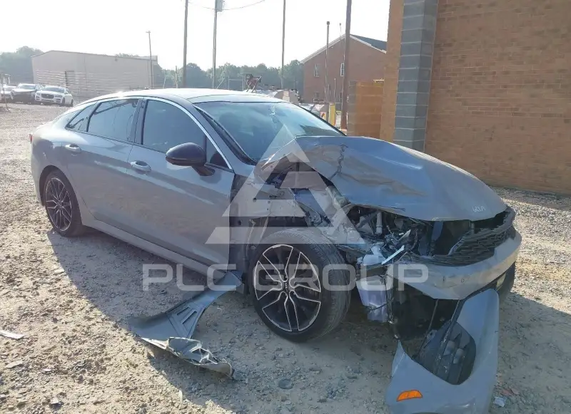2023 KIA K5 фото
