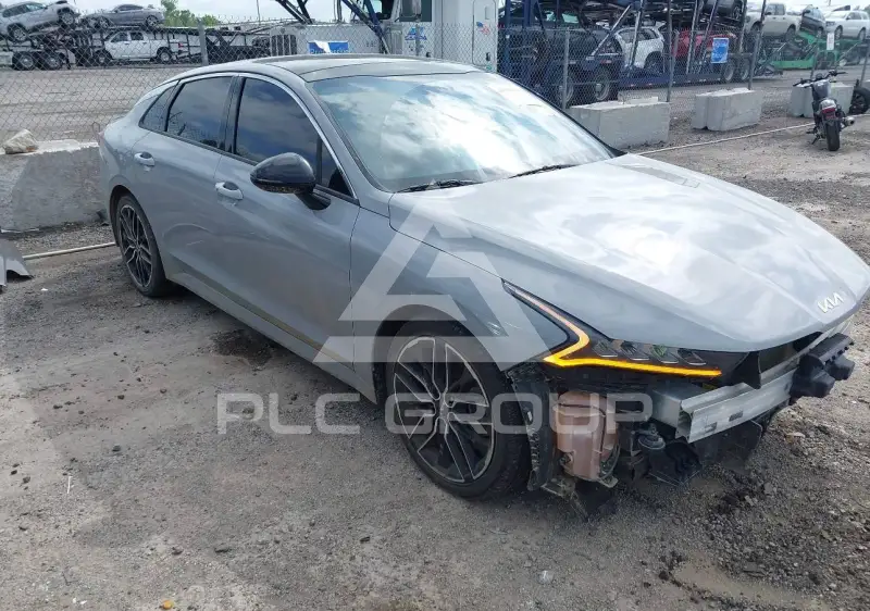 2023 KIA K5 фото