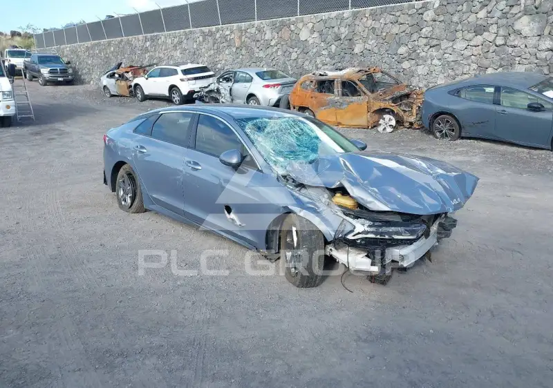 2023 KIA K5 photo