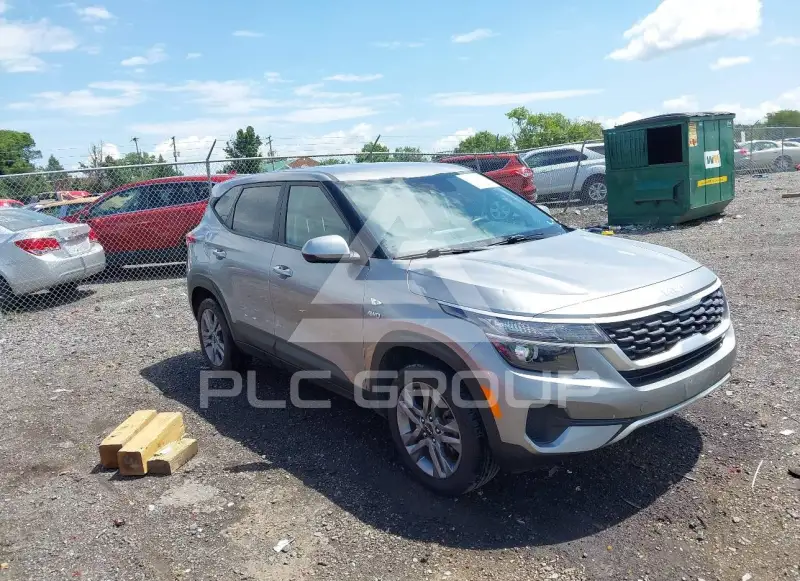 2023 KIA Seltos photo