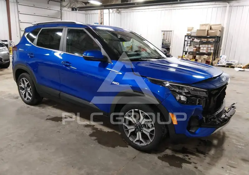 2023 KIA Seltos фото