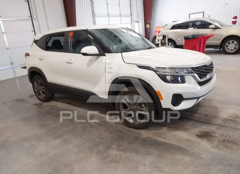 2023 KIA Seltos фото