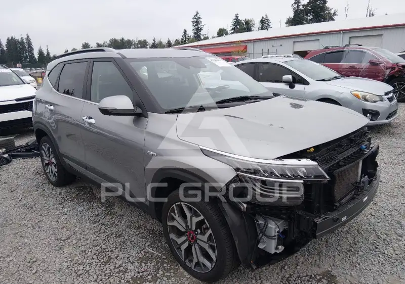 2023 KIA Seltos фото