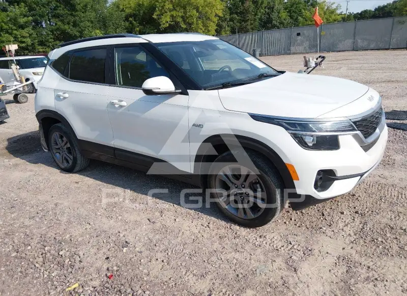 2023 KIA Seltos фото