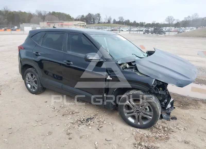 2023 KIA Seltos photo