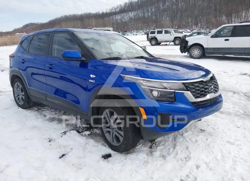 2023 KIA Seltos фото