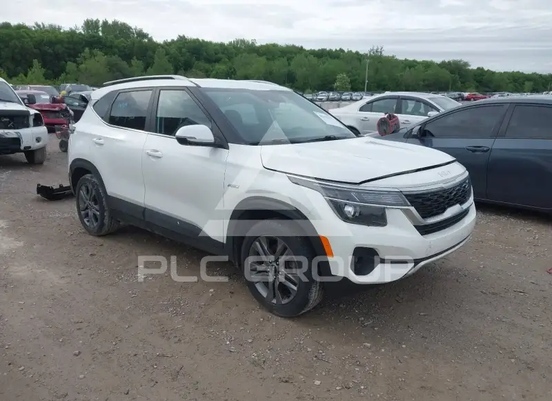 2023 KIA Seltos photo