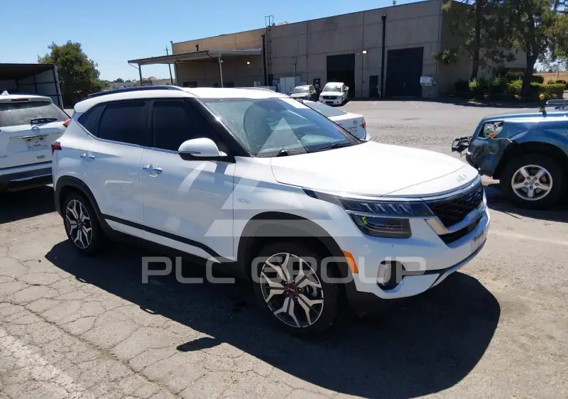 2023 KIA Seltos фото