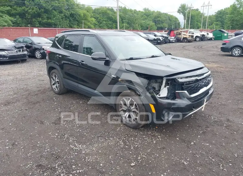 2023 KIA Seltos фото