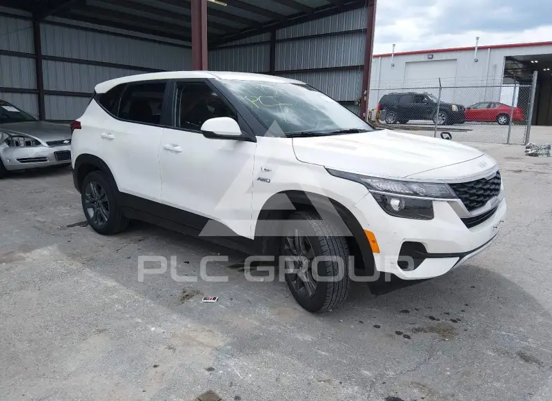 2023 KIA Seltos фото