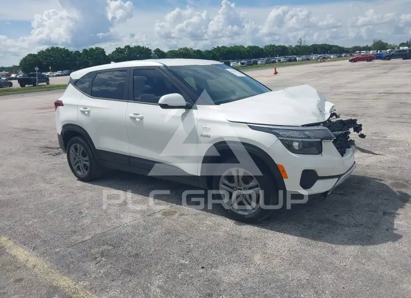 2023 KIA Seltos фото
