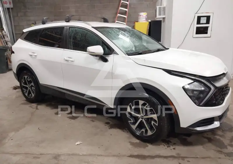 2023 KIA Sportage фото