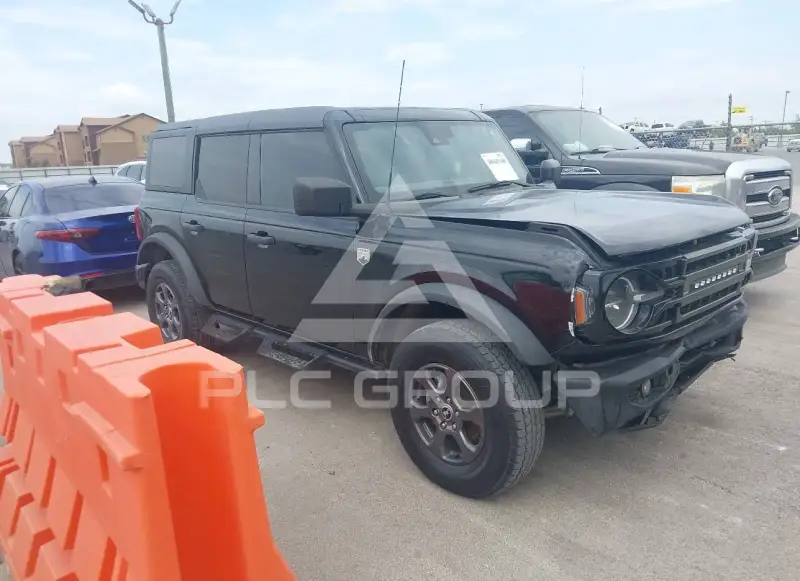 2023 Ford BRONCO фото