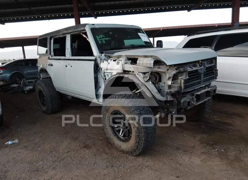 2023 Ford BRONCO фото