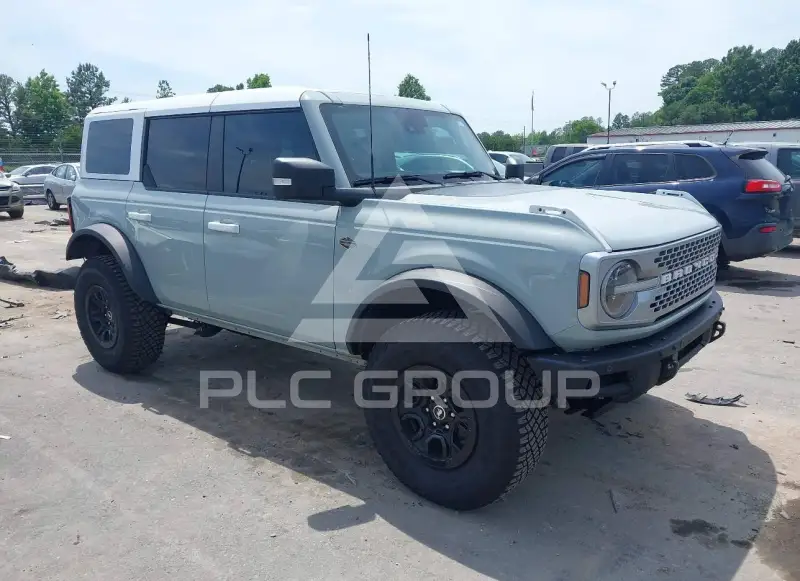 2023 Ford BRONCO фото