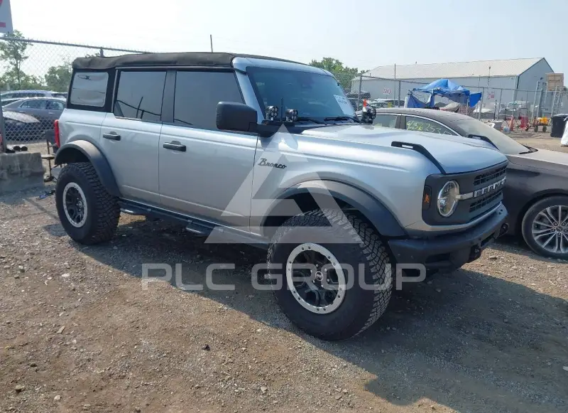 2023 Ford BRONCO фото