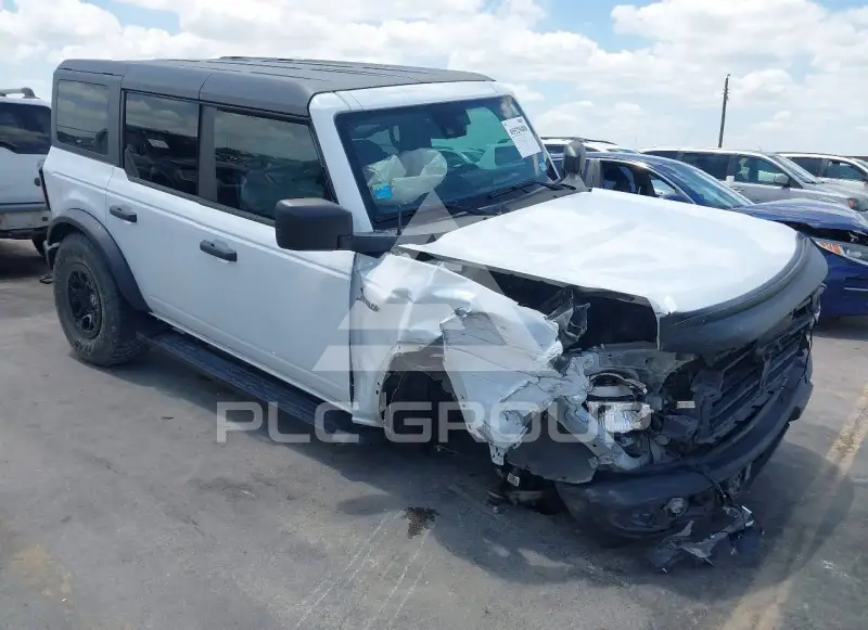2023 Ford BRONCO фото