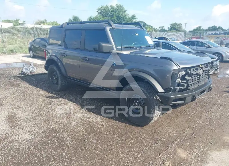 2023 Ford BRONCO фото
