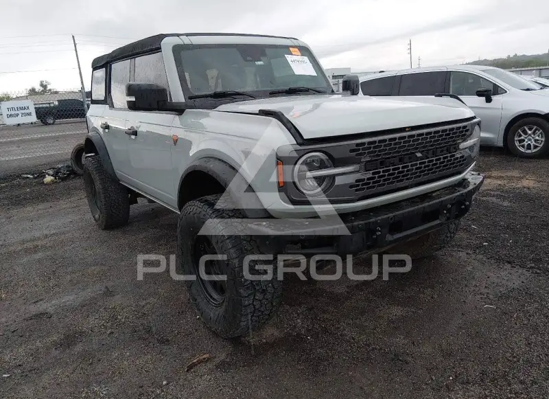 2023 Ford BRONCO photo