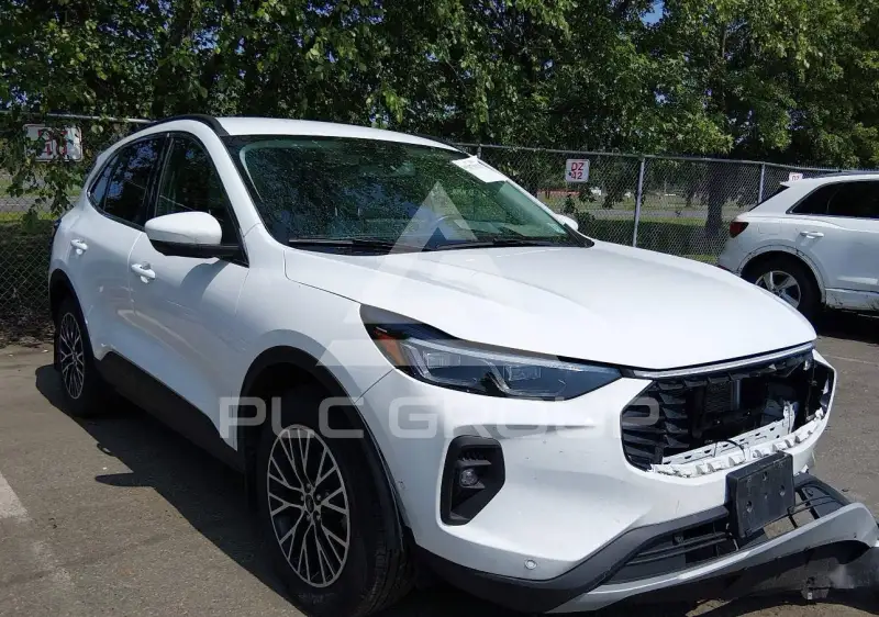 2023 Ford ESCAPE фото