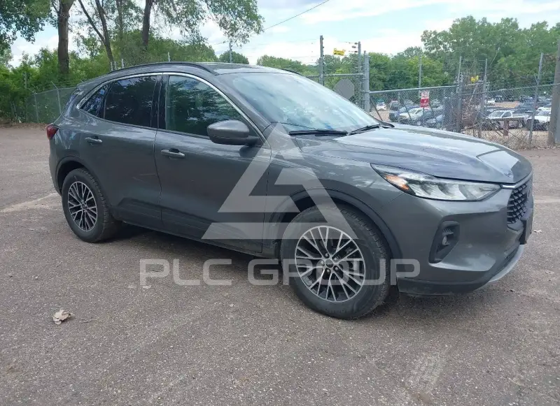 2023 Ford ESCAPE фото