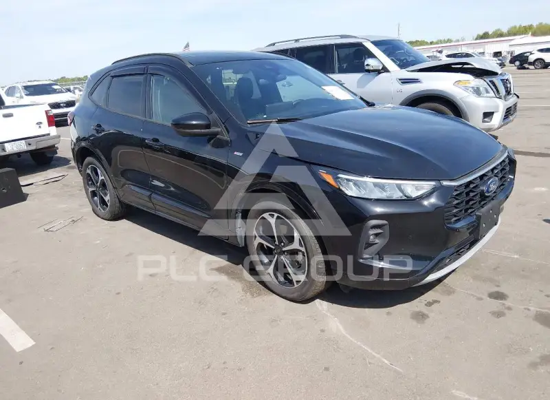2023 Ford ESCAPE фото