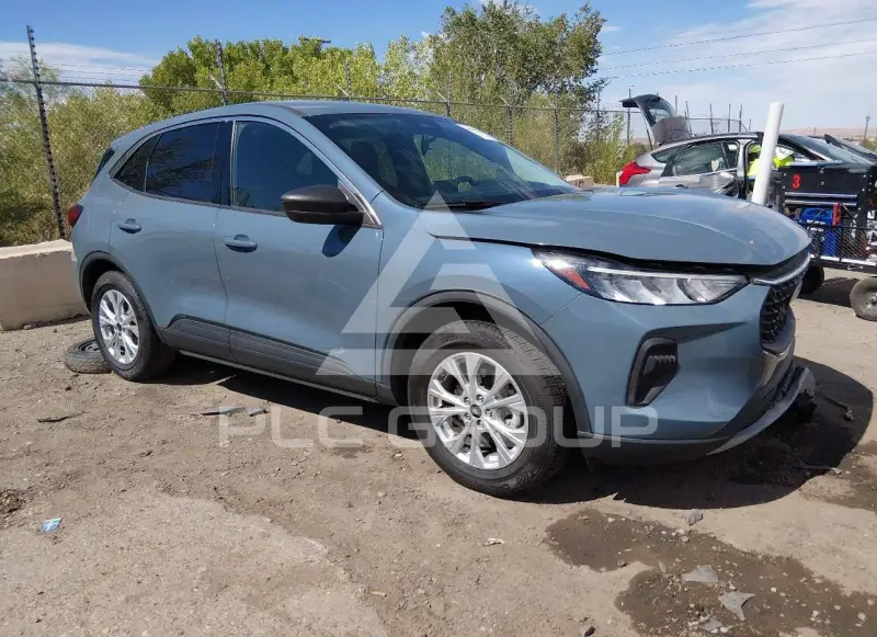 2023 Ford ESCAPE photo