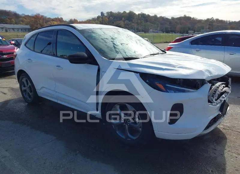 2023 Ford ESCAPE фото