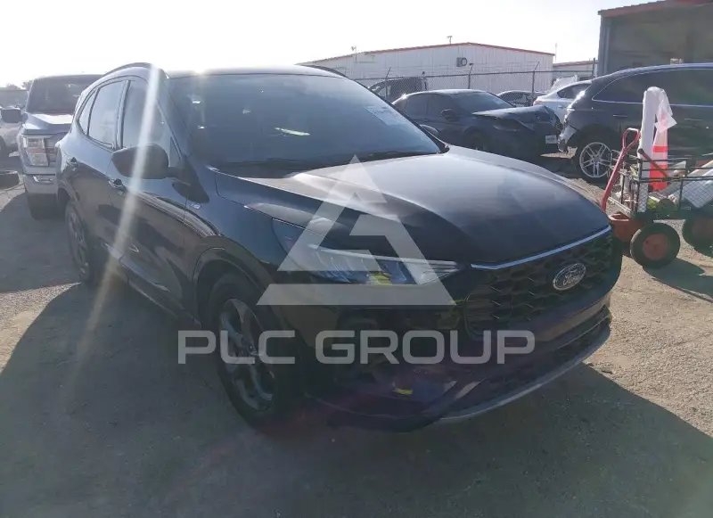 2023 Ford ESCAPE фото