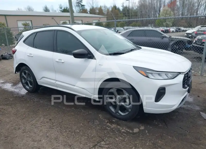 2023 Ford ESCAPE фото
