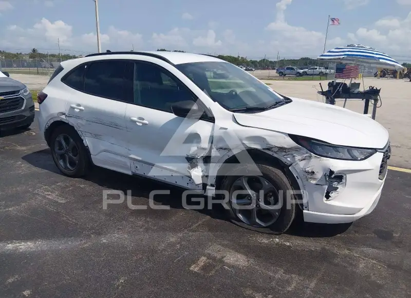 2023 Ford ESCAPE фото