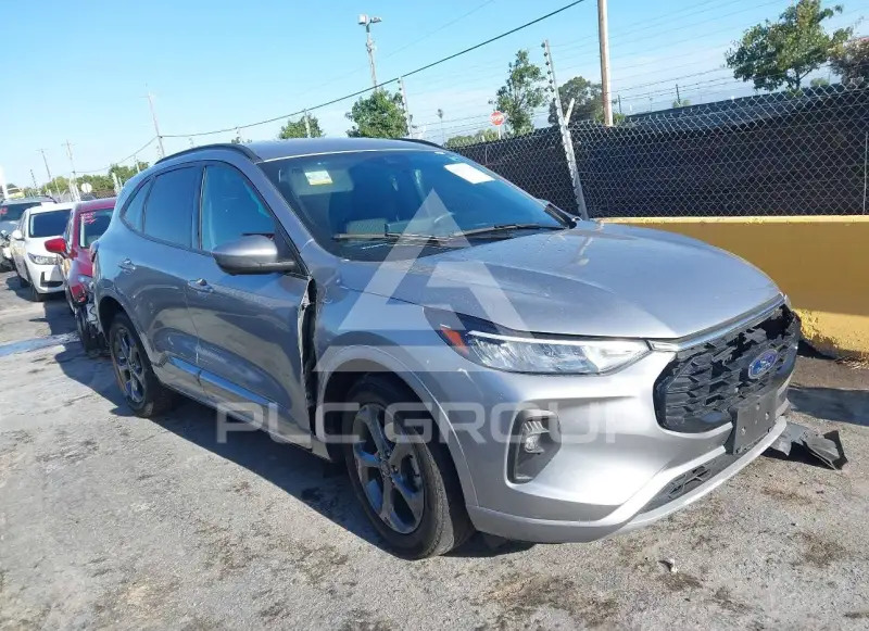 2023 Ford ESCAPE фото