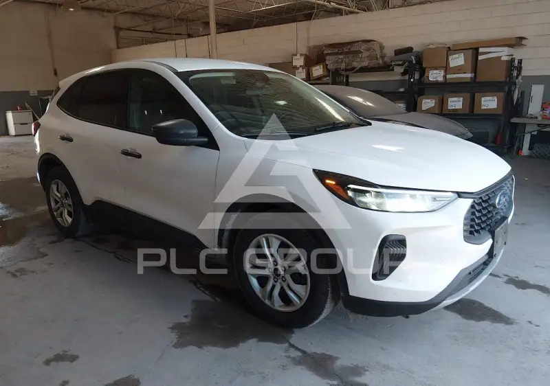 2023 Ford ESCAPE фото