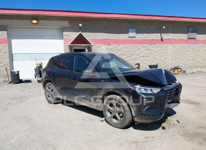 2023 Ford ESCAPE фото