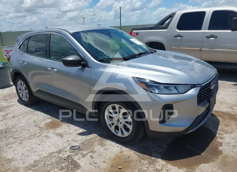 2023 Ford ESCAPE фото