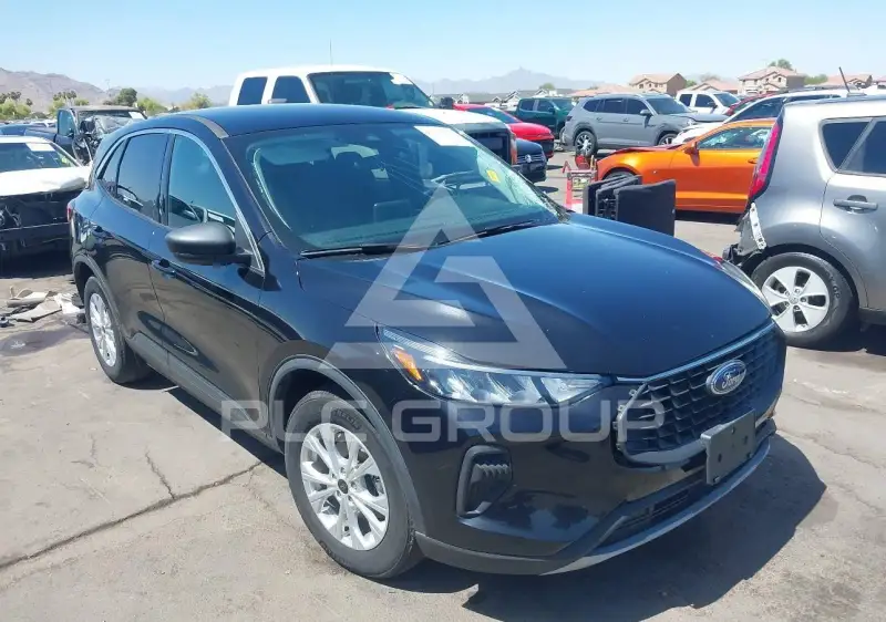 2023 Ford ESCAPE фото