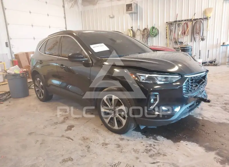 2023 Ford ESCAPE photo