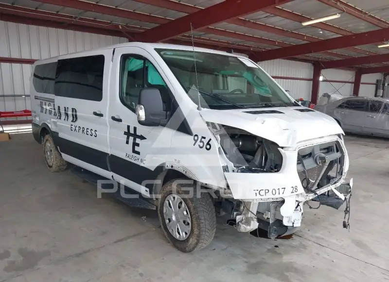2023 Ford TRANSIT фото