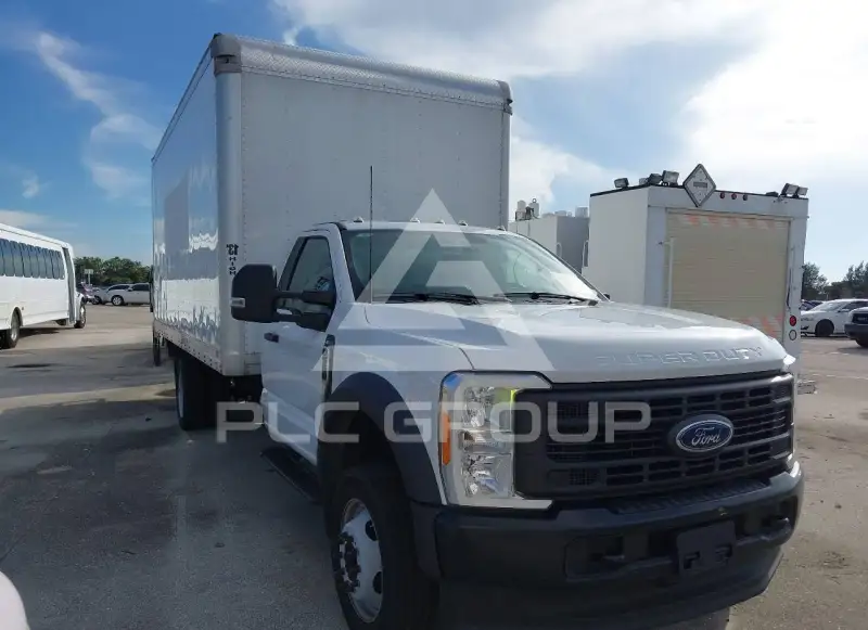 2023 Ford F-550 photo