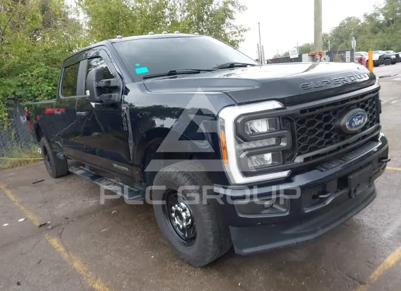 2023 Ford F-350 фото