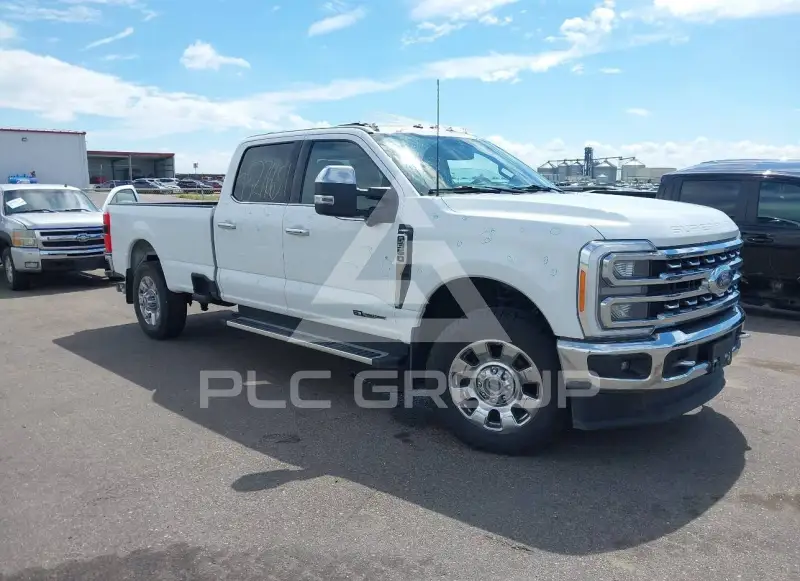 2023 Ford F-350 фото