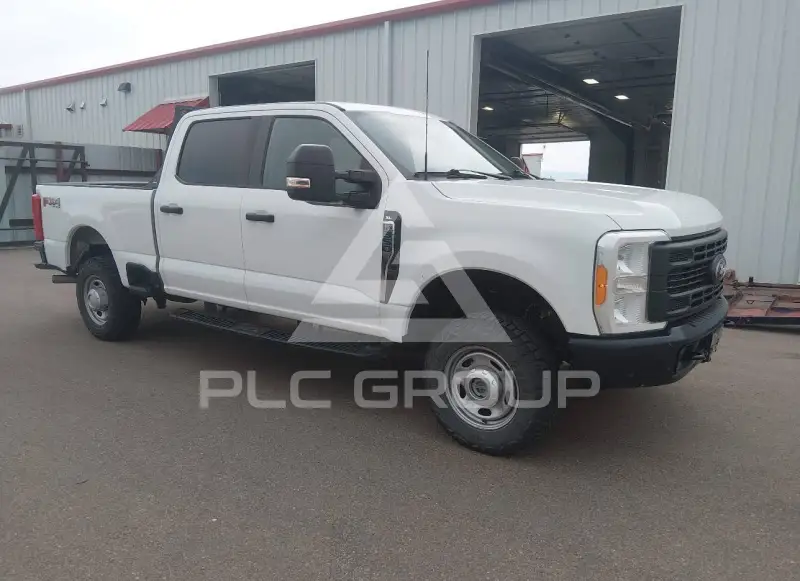 2023 Ford F-350 фото
