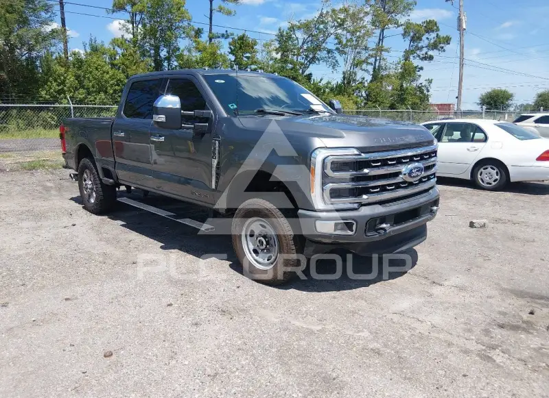 2023 Ford F-350 photo