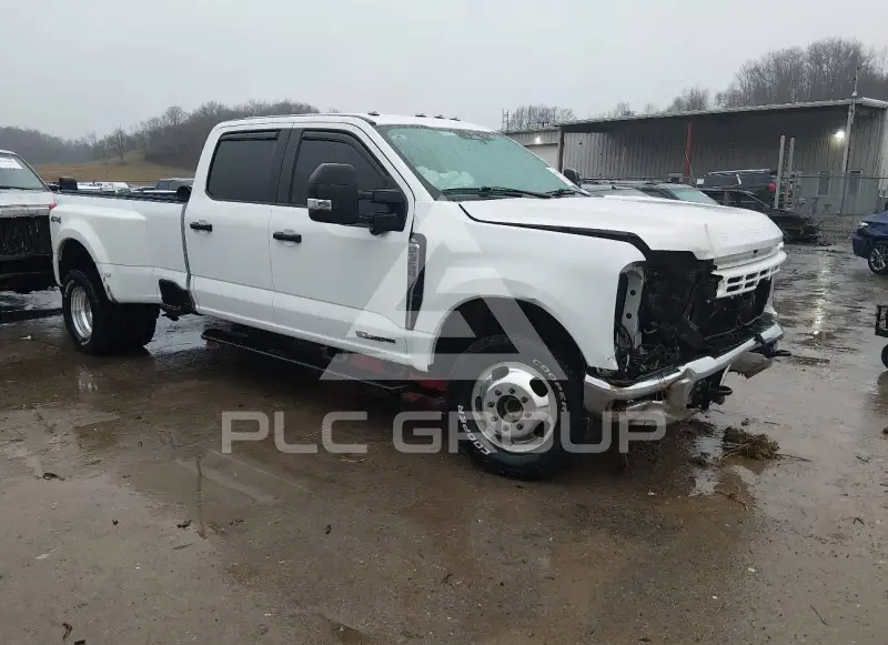 2023 Ford F-350 фото